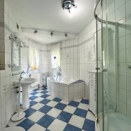 Dom na sprzedaż